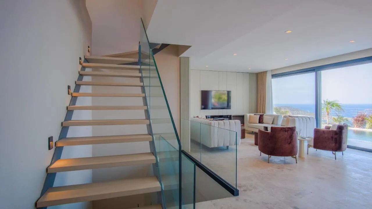 Luxe Villa בודרום
